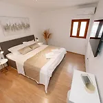 Spalato Apartman Apartment Split