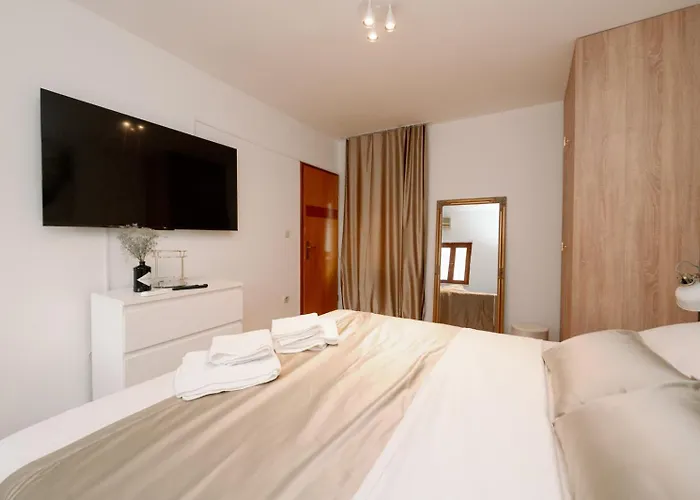 Апартаменты Spalato Apartman *