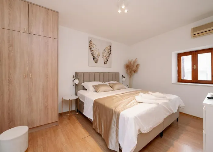 Spalato Apartman Апартаменты Сплит